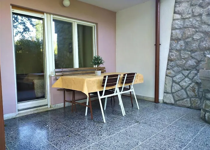 Lucija Apartamento *