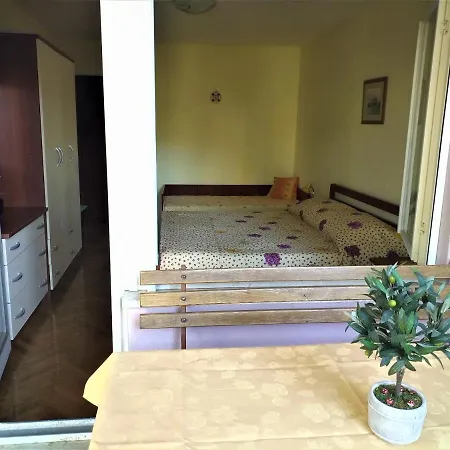 Apartment Lucija